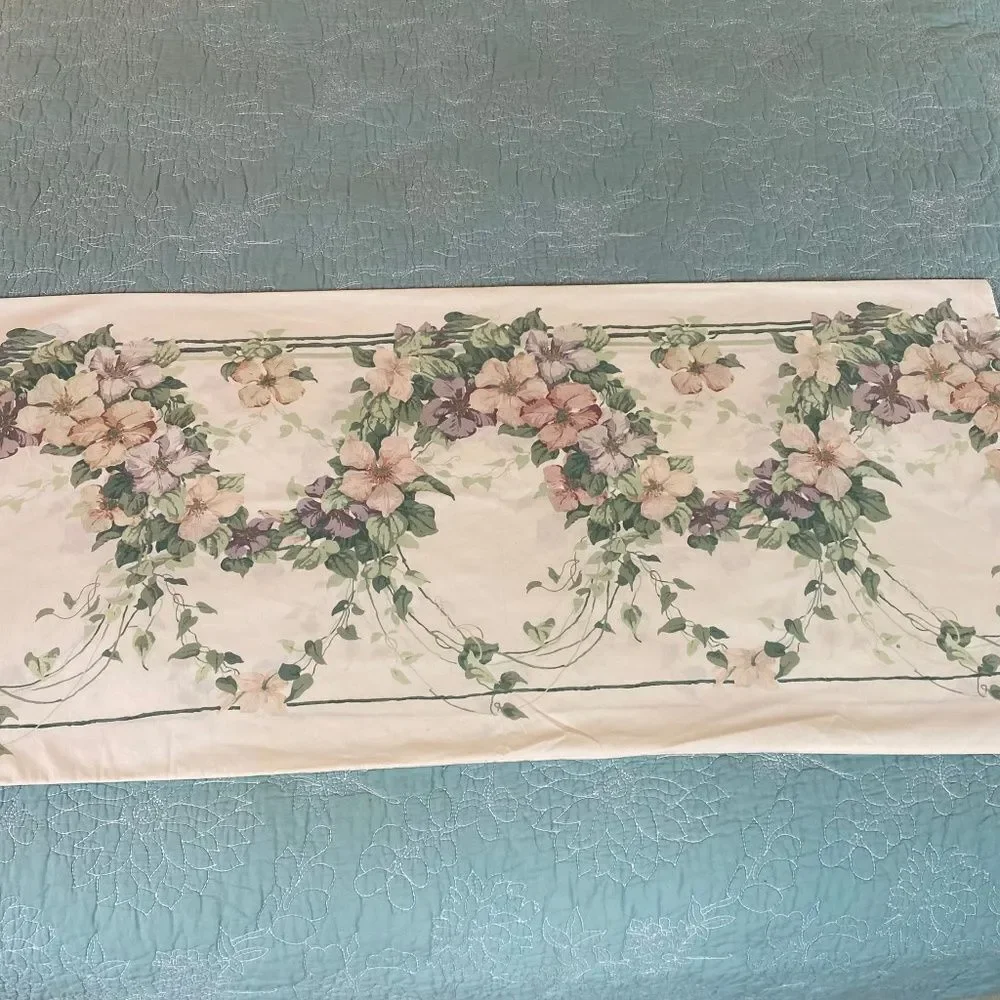 Vintage 50s King sized Pillow case cottagecore French Country